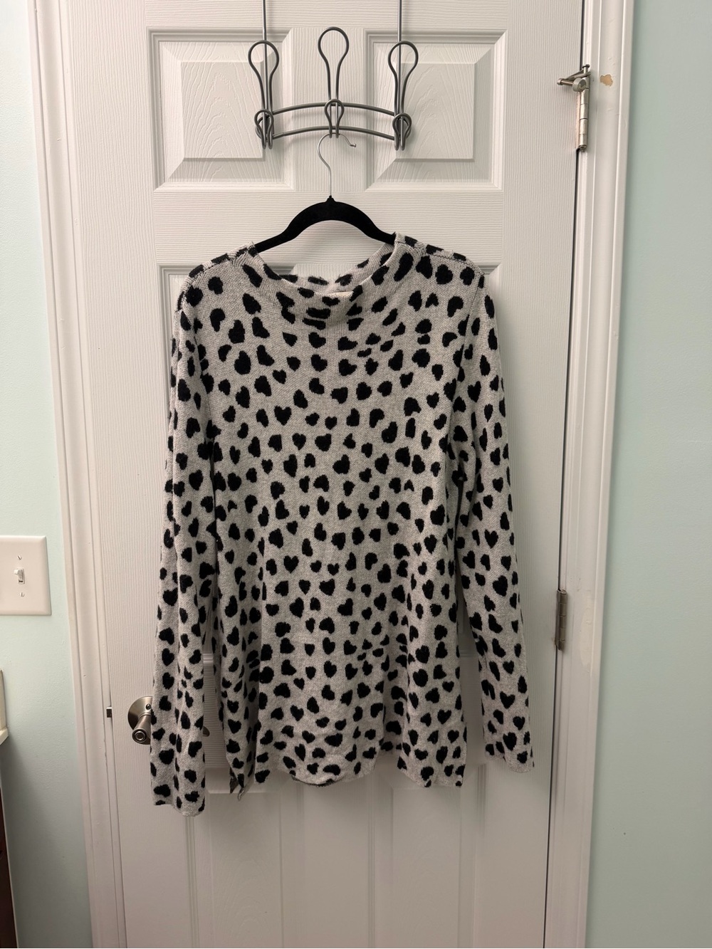 LOFT Black and White Spot Print Long Sweater - size XL